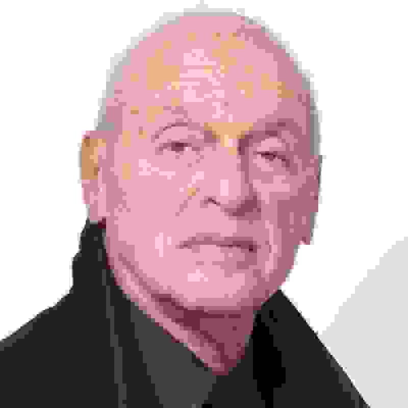 Portrait of Stuart Mager