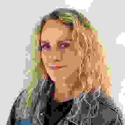Photo of carol fabricatore