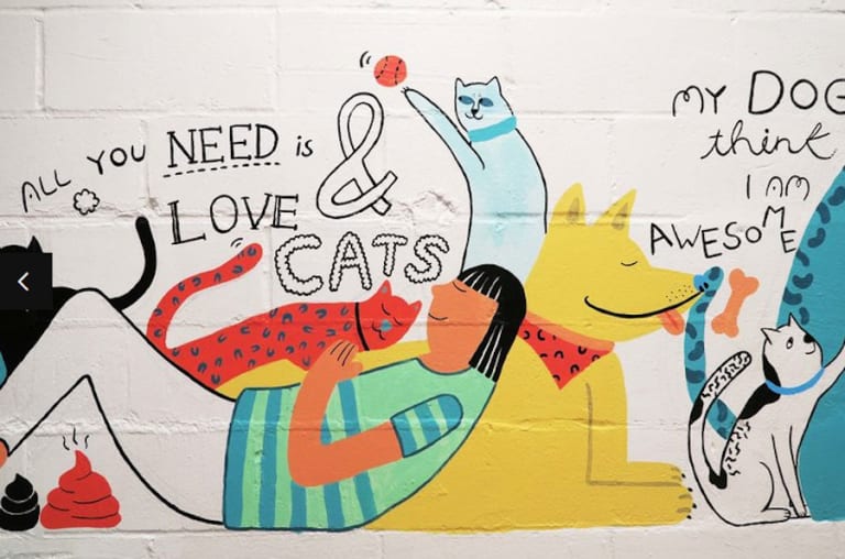 A graffiti depicting animal love