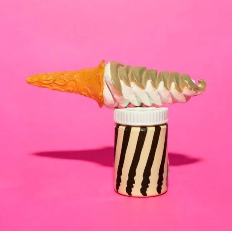 The arrangements of cone icecream.