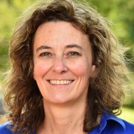 Portrait of Joan Hilty in greenspace