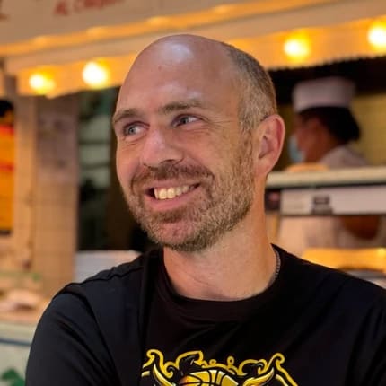 Environment Artist / AI Art Director