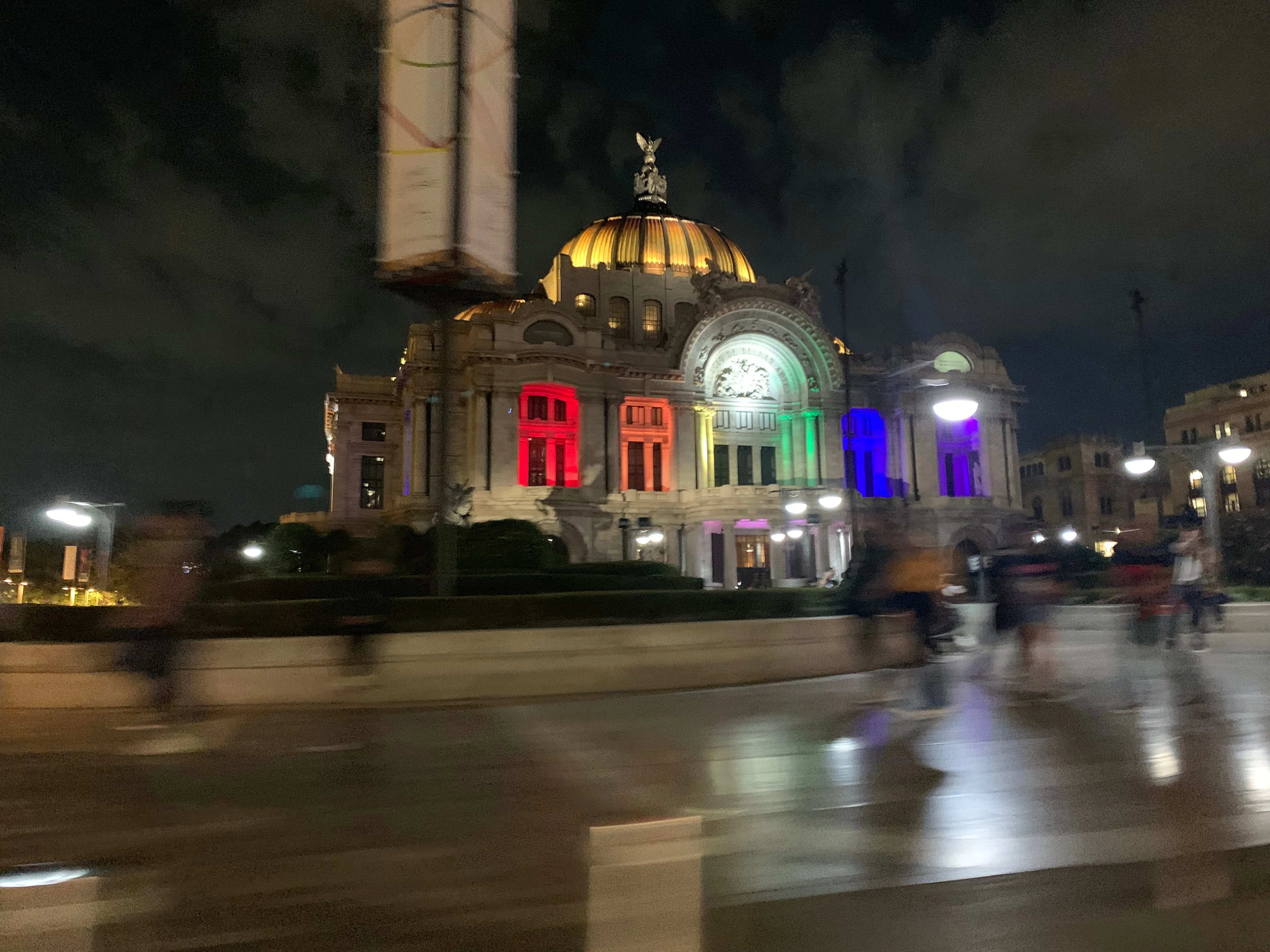 Slow exposure of Mexico City landmark at night